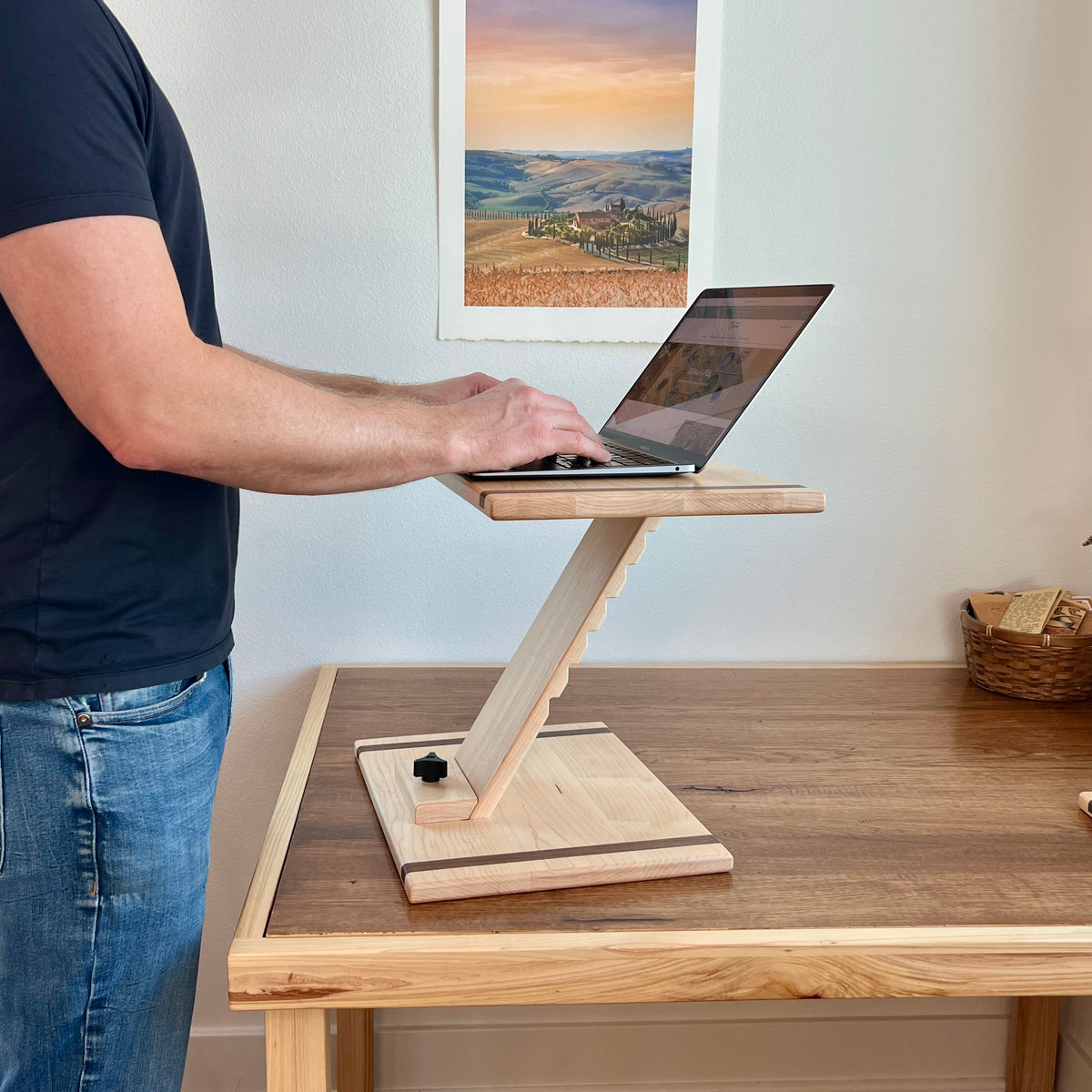 Desktop Standing Workstation